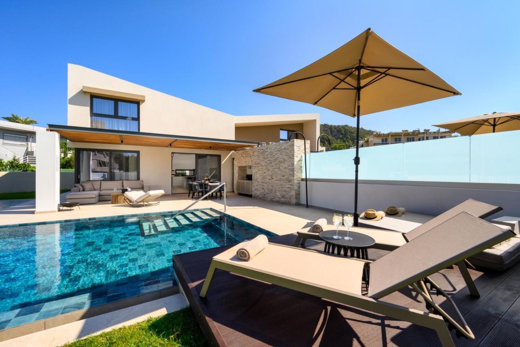 Alma Luxury Villas Lalyssos Eksteriør billede