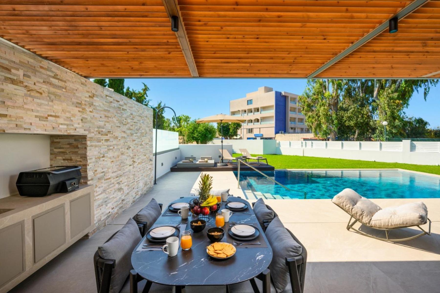 Alma Luxury Villas Lalyssos Eksteriør billede